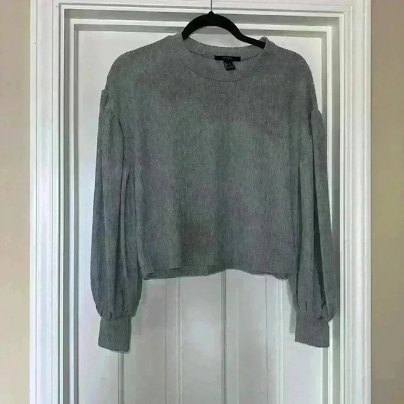 Forever 21 Casual Crop Top - Picture 1 of 4